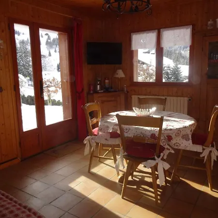 Libellule Apartment